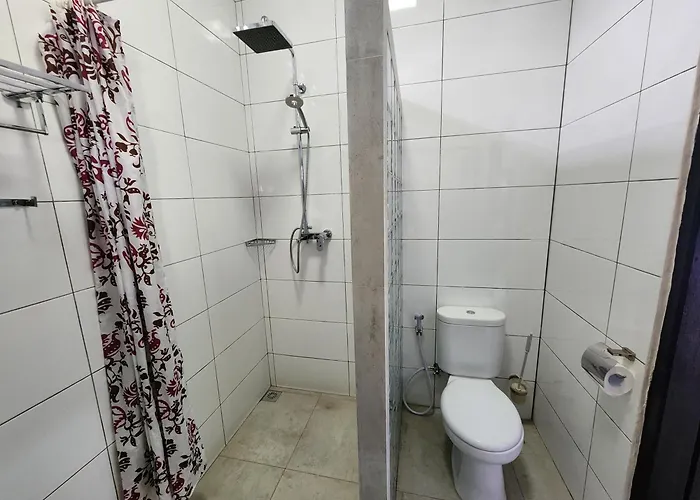 Bugbug Aparthotel 4*